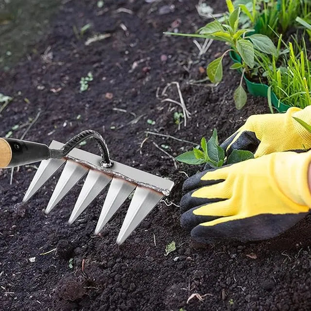 5-Tine Manual Garden Cultivator – Soil Loosener & Light Weeder